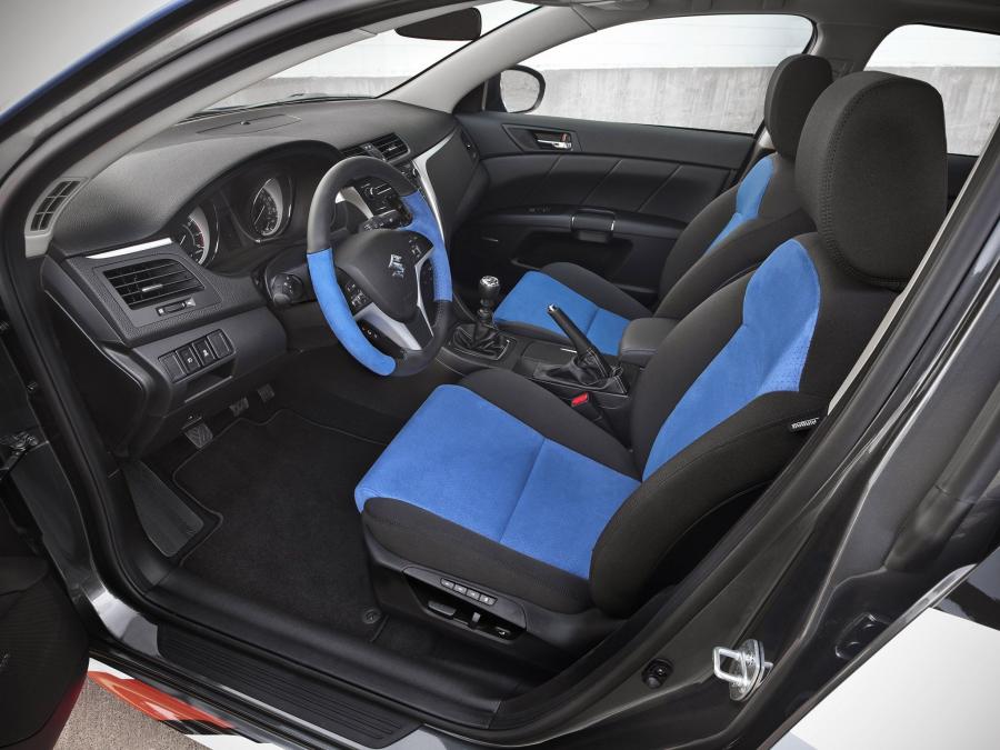  Suzuki Kizashi Concept by Apex 2011 года  (фото 13 из 30)